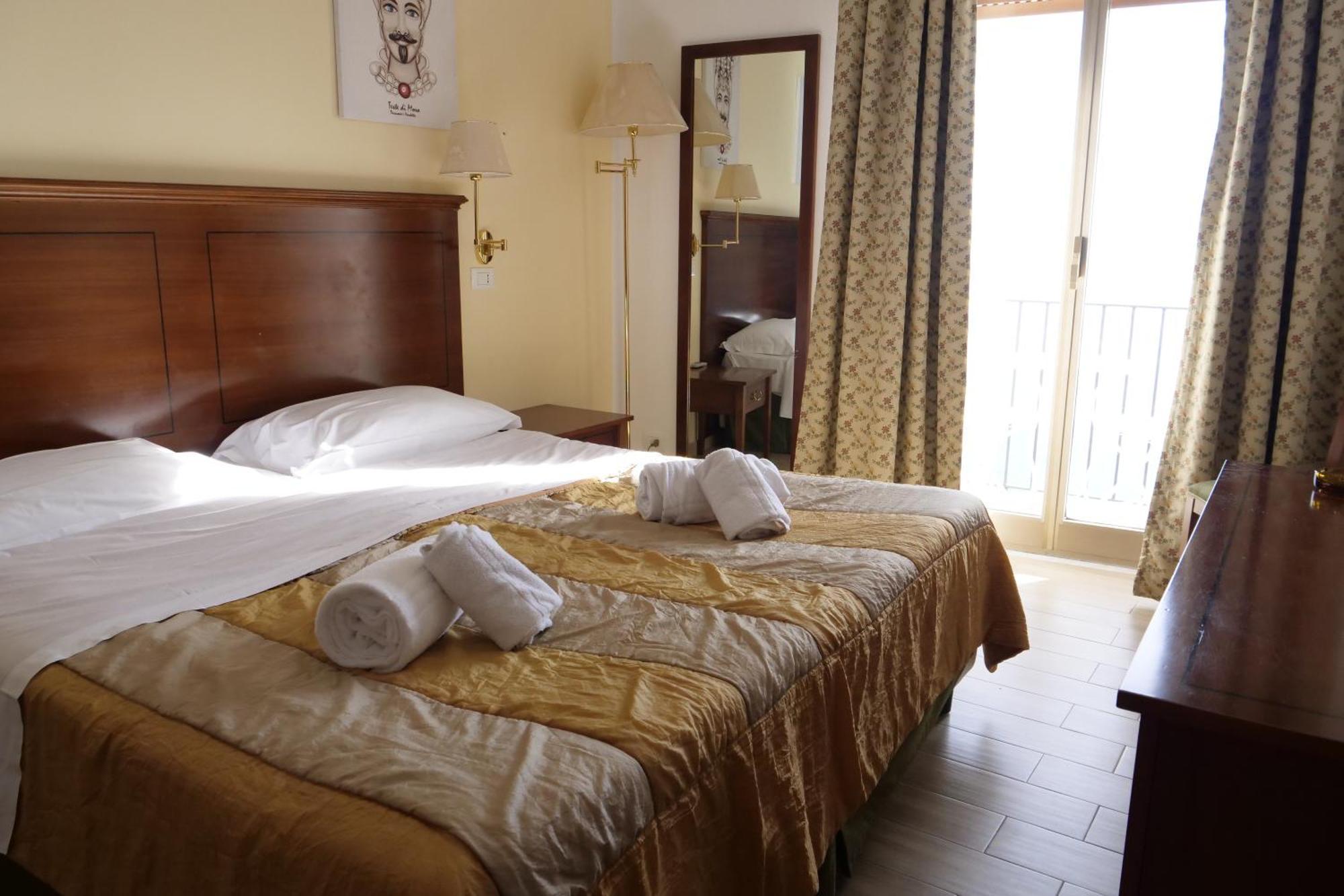 Hotel Elios Tao Taormina Luaran gambar